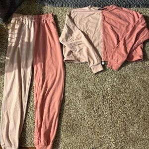 Women’s XS pink sweat set